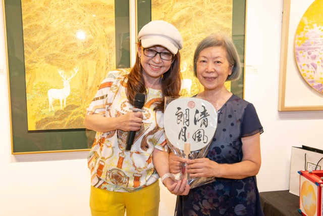 9.13 廖美蘭老師感恩茶會與藏家合影